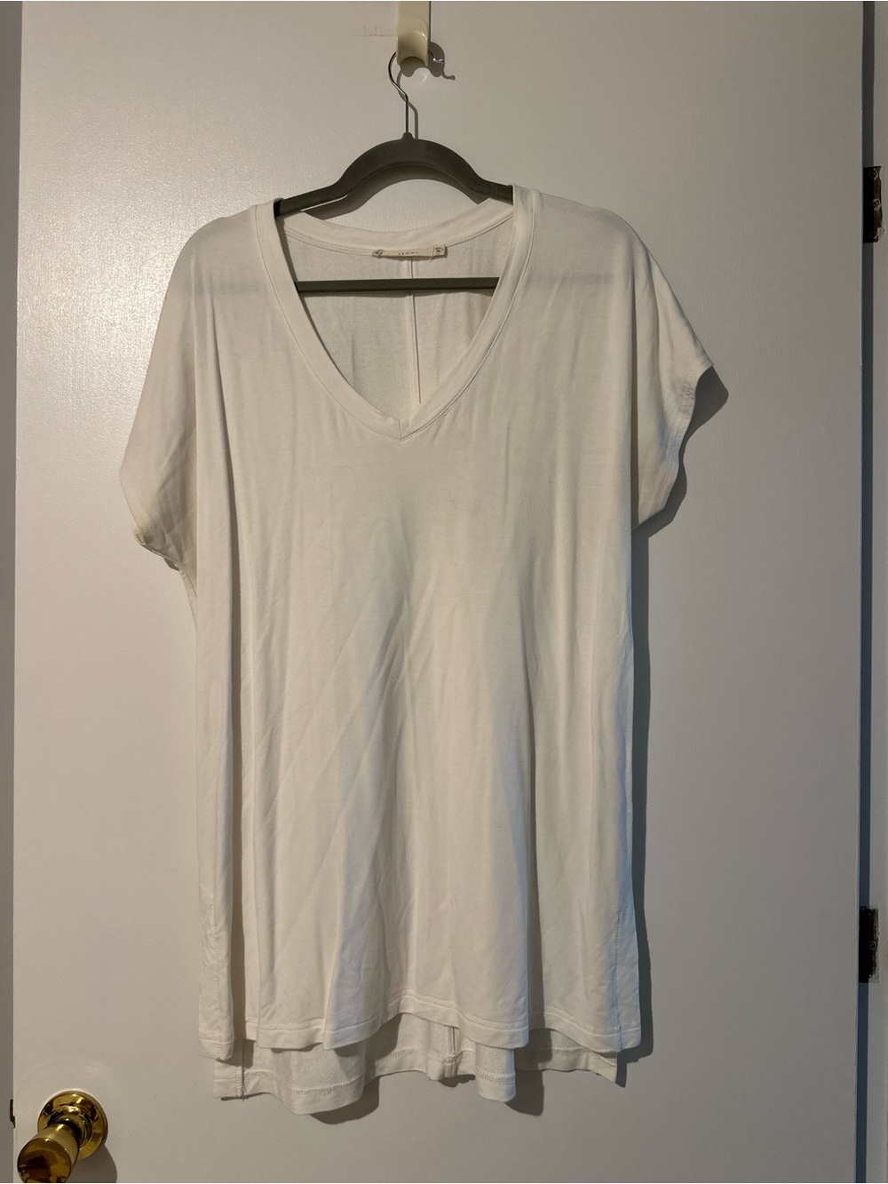 Ellison Cream V-Neck Short Sleeve Tunic Top